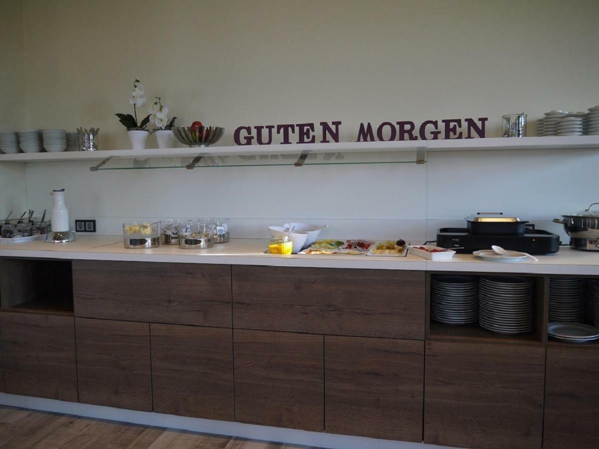 Hotel Am Berg Esslingen Esslingen am Neckar Ngoại thất bức ảnh